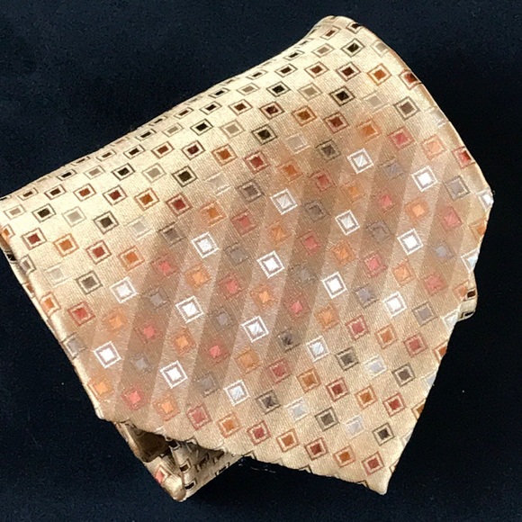 versa Other - 🔵 Versa gold tie with squares